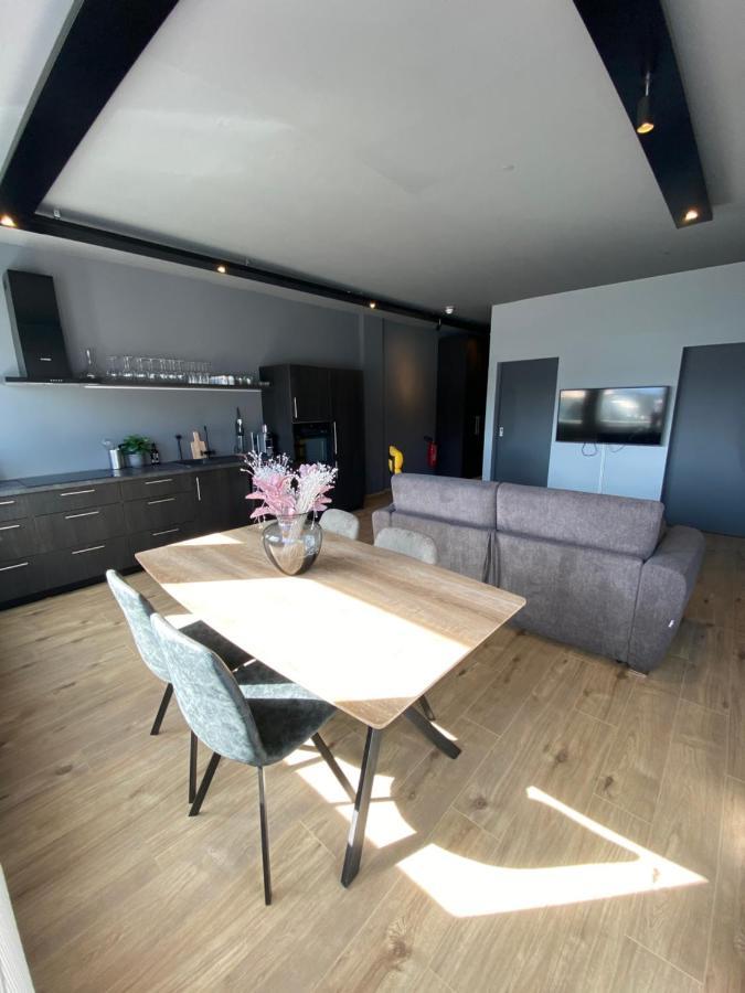 Ak Rentals, With Hot Tubs Akureyri Luaran gambar