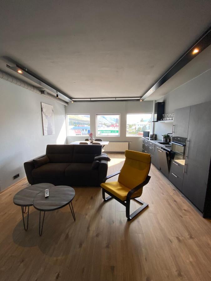 Ak Rentals, With Hot Tubs Akureyri Luaran gambar