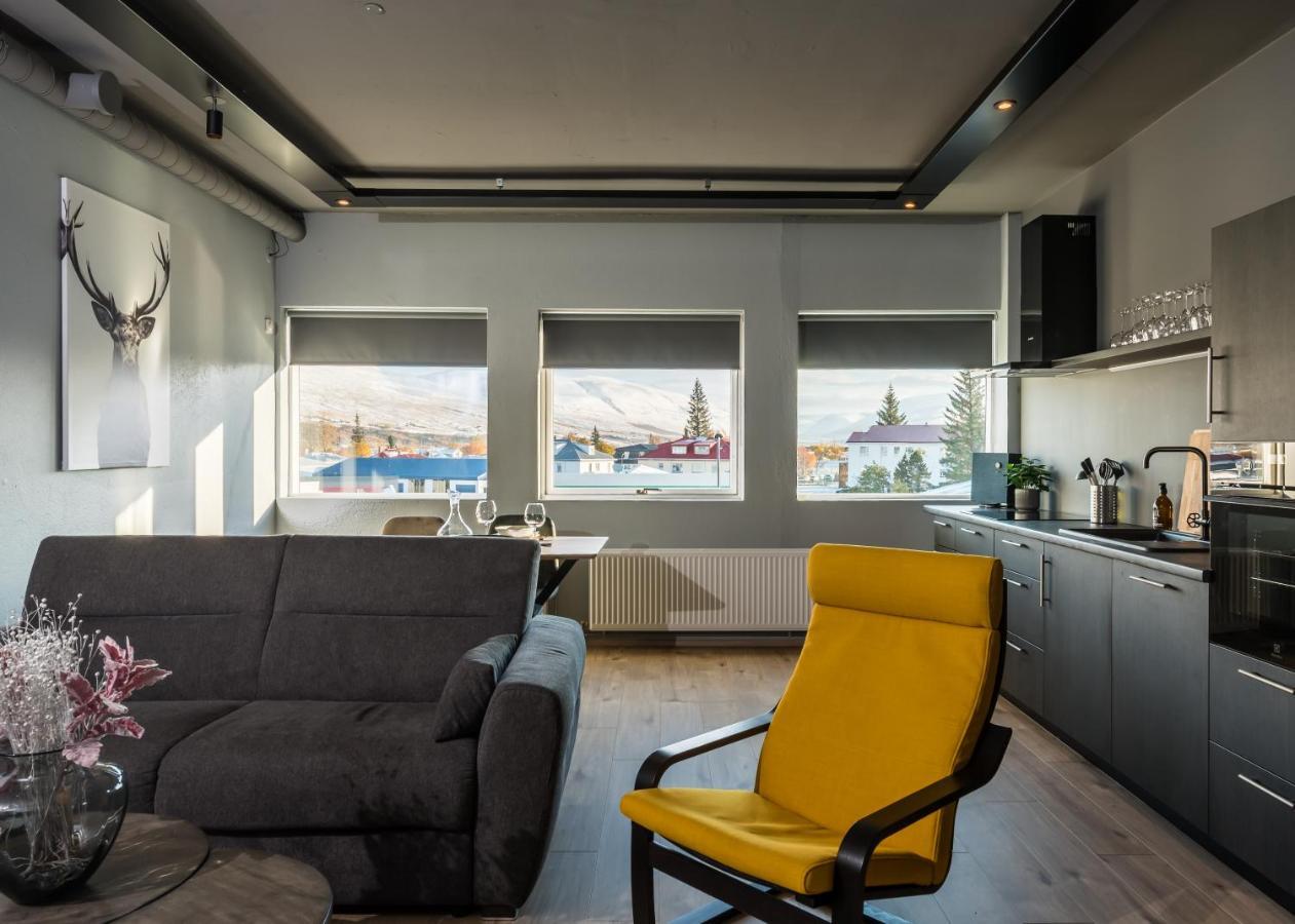 Ak Rentals, With Hot Tubs Akureyri Luaran gambar