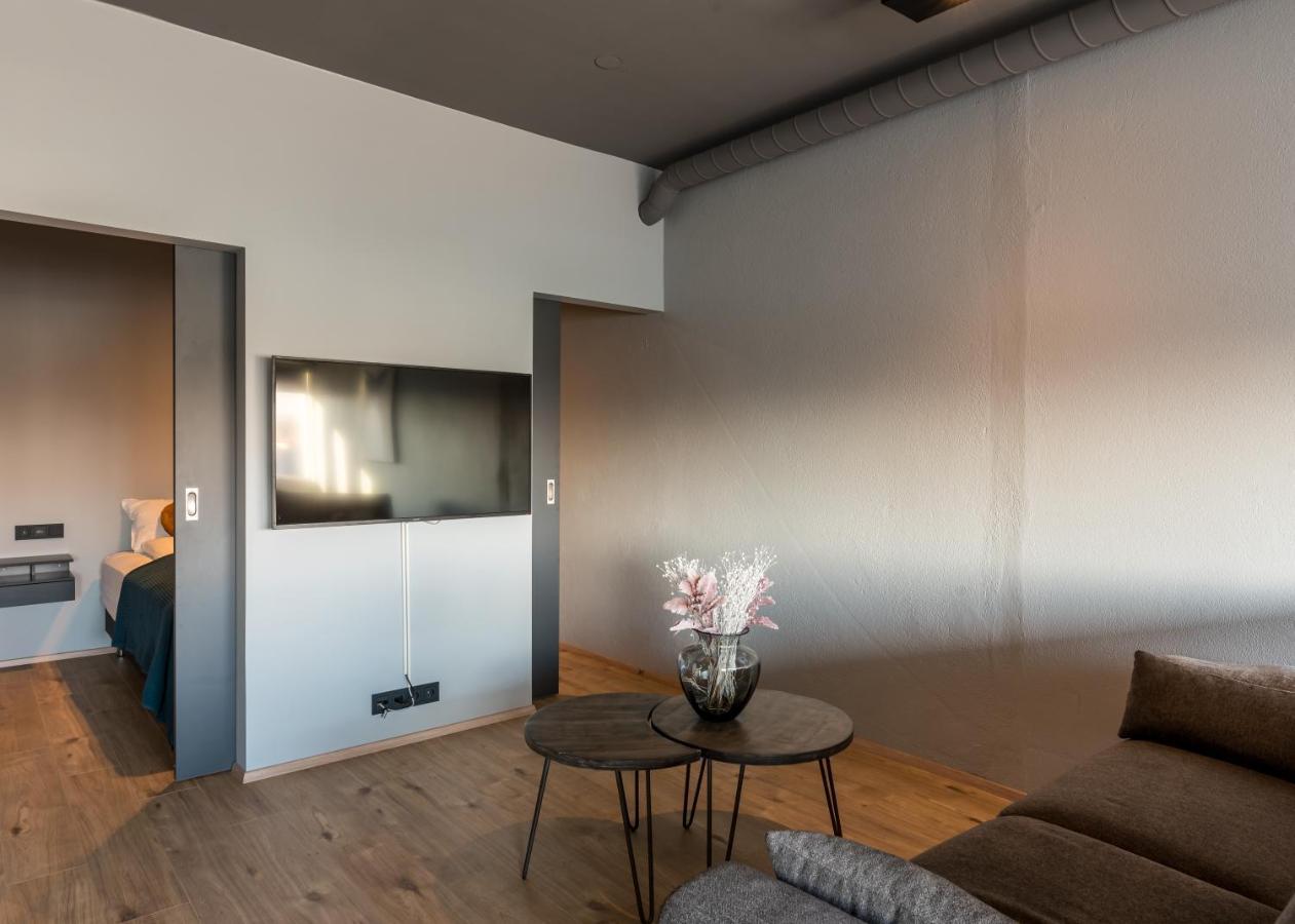 Ak Rentals, With Hot Tubs Akureyri Luaran gambar