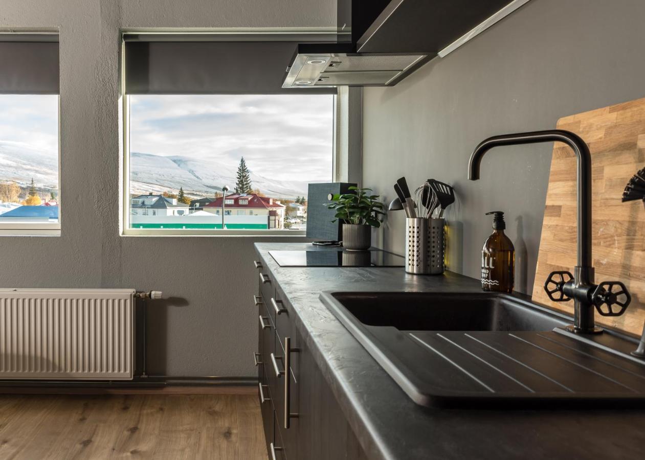 Ak Rentals, With Hot Tubs Akureyri Luaran gambar