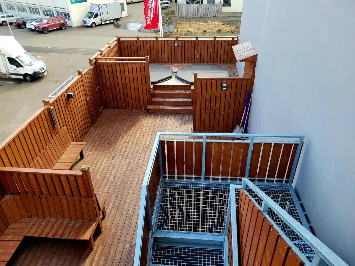 Ak Rentals, With Hot Tubs Akureyri Luaran gambar